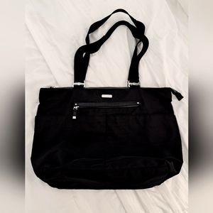 Baggallini Black Nylon Shoulder Bag